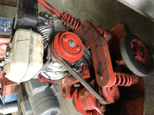 ขายเครื่องตบดิน เครื่องฮอนด้า 5.5 แรง สภาพสวย ใช้งานได้ดี เครื่องแรง