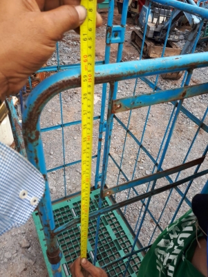 ขาย รถเข็น สำหรับโรงงานอุตสาหกรรม อเนกประสงค์ เก่าญี่ปุ่นแท้อย่างดี กว้าง 65 cm ยาว 85 cm สูง 150 cm