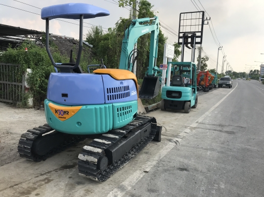 Komatsu pc30mr-1สภาพดีเก่าญี่ปุ่น มีใบอินวอยไม่เคยใช้ในไทย Komatsu pc30mr-1สภาพดีเก่าญี่ปุ่น มีใบอินวอยไม่เคยใช้ในไทย