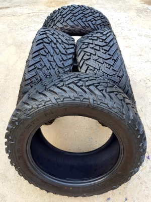 ขายยาง FUEL M/T 33" ขอบ 20 สวยๆ ขายยาง FUEL M/T 33" ขอบ 20 สวยๆ
