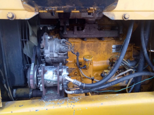 ฝาก ขายรถตัก สนใจติดต่อสอบถามระเอียด 081-9870197 พี่ทนง