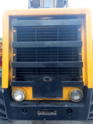 ฝาก ขายรถตัก สนใจติดต่อสอบถามระเอียด 081-9870197 พี่ทนง