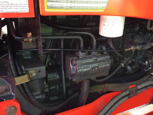 ขายรถไถKubota M6040SU(4WD)พร้อมใบดันและผานพรวนช้าง รถสวยพร้อมใช้งาน