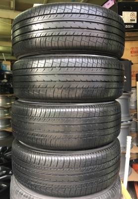 ล้อแม็ก Honda HR-V ตัวท๊อป 5รู114 ขอบ 17 พร้อมยาง 215-55-17 Yokohama ปี 17 สภาพสวย ดอกยางหนาปึก