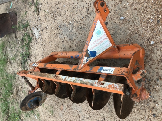 ขาย L2802 2เพลา 4สูบ 28เเรง พร้อมผานหลัง ราคา85000บ.