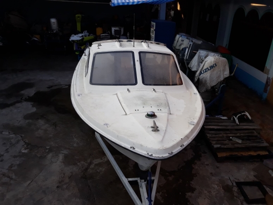 เรือตกปลาYAMAHA SR17  ((เรือเปล่าๆไม่มีเครื่องยนต์))