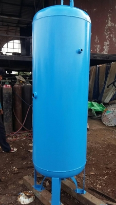 จัดส่งสินค้าทุกวันไม่มีวันหยุดครับ ใกล้ไกลเราไปได้หมด ถังน้ำมันสวยๆ เครื่องมือเครื่องใช้เพิ่มเติม ติดต่อเราได้เลยครับ