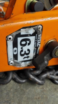 รอกโซ่กำมะลอญี่ปุ่น VITAL JAPAN ขนาด 6300 kg โซ่ยาว 2 เมตร สภาพใหม่