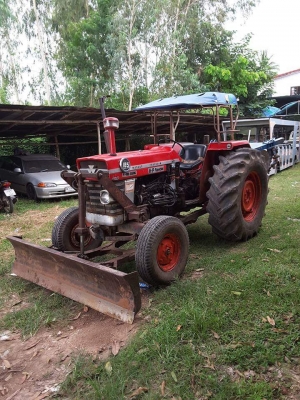 ขายรถไถแม๊ดชี่  185  จ.น่าน