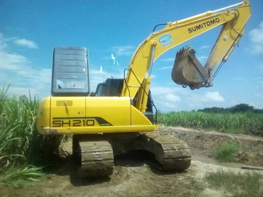 ขายรถแบคโฮ SUMITOMO SH210-5 ไมล์ 3700 ชม.เอกสารแจ้งจำหน่าย ราคา 2250000 ขายรถแบคโฮ SUMITOMO SH210-5 ไมล์ 3700 ชม.เอกสารแจ้งจำหน่าย ราคา 2250000