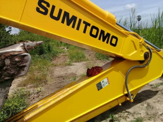 ขายรถแบคโฮ SUMITOMO SH210-5 ไมล์ 3700 ชม.เอกสารแจ้งจำหน่าย ราคา 2250000