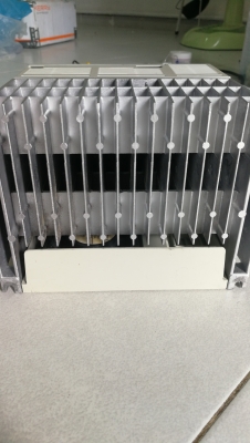 อินเวอร์เตอร์ปรับรอบมอเตอร์ 5แรง ไฟเข้า220v1เฟส ออก220v3เฟส