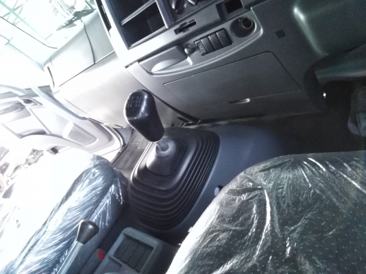 หัวเก๋งisuzuรุ่นfxz360/gxz360