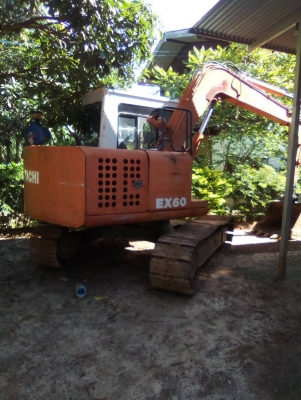 รถแบคโฮ ยี่ห้อ ฮิตาชิEX60..1 คอนโทนน้ำมันนี้แหละตัวอึดเก่าญีปุ่นระยะใช้งานปีกว่าๆ  เอกสารอินวอยซ์