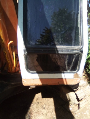 รถแบคโฮ ยี่ห้อ ฮิตาชิEX60..1 คอนโทนน้ำมันนี้แหละตัวอึดเก่าญีปุ่นระยะใช้งานปีกว่าๆ  เอกสารอินวอยซ์