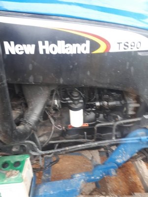 ขายรถไถ นิวฮอนแลน ts90 สีสวย รถสวยพร้อมใช้งาน พร้อมหาง7 ขายรถไถ นิวฮอนแลน ts90 สีสวย รถสวยพร้อมใช้งาน พร้อมหาง7