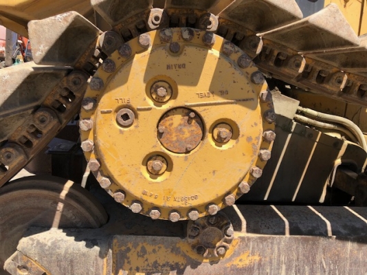 ขายรถแทรกเตอร์เก่านอก D4H สนใจโทร 061-4194021 คุณภู