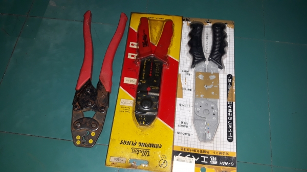 ขายชุดคีมย้ำหางปลา3ตัว สายไฟฟ้าMADE IN JAPAN.