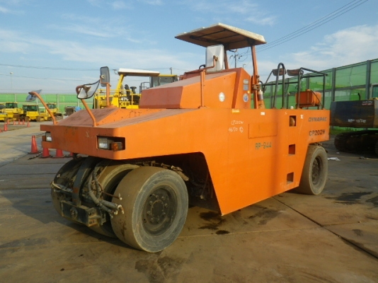 ถึงไทยเร็วๆนี้ DYNAPAC CP202 จากญี่ปุ่น ราคาดีมากๆ สภาพสวยๆ 092-929-9942 ธีรเทพ
