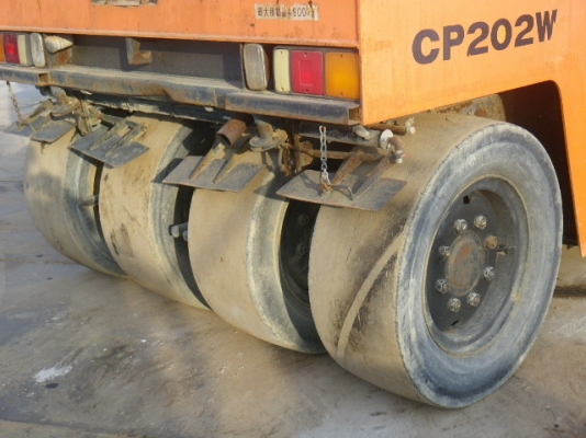 ถึงไทยเร็วๆนี้ DYNAPAC CP202 จากญี่ปุ่น ราคาดีมากๆ สภาพสวยๆ 092-929-9942 ธีรเทพ ถึงไทยเร็วๆนี้ DYNAPAC CP202 จากญี่ปุ่น ราคาดีมากๆ สภาพสวยๆ 092-929-9942 ธีรเทพ