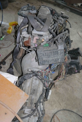 ขายเครื่อง Nissan RD 28 รุ่นสุดท้ายปี 2009ระบบไฟฟ้ามาทั้งชุด