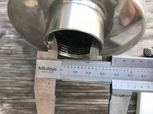 ขายปั้มน้ำหัวสแตนเลสแรงดันสูง Calpeda 1.5HP. 380V made in Italy ขนาดเข้า 1.5นิ้ว ออก 1.2นิ้ว สภาพสวยมากเดิมๆ วิ่งนิ่ม พร้อมใช้งาน