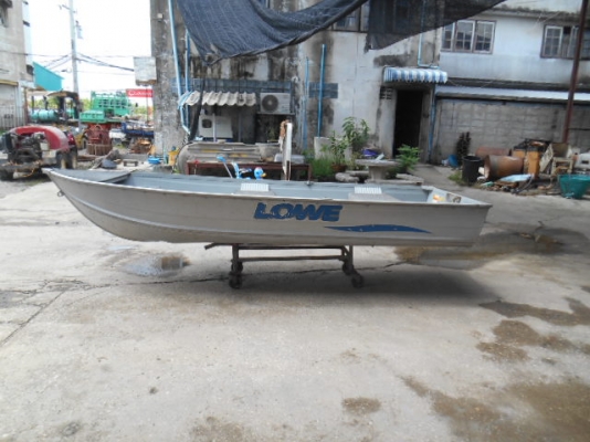 ขายเรือปินเนียม ขนาด12ฟุต ขายเรือปินเนียม ขนาด12ฟุต