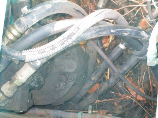 ขายแม็กโครเก่านอก SK135SR-1ES YY04 สนใจโทร 061-4194021 คุณภู