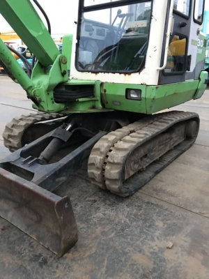 ขาย รถแม็คโคร MITTSUBISHI 30MM พร้อมใช้งาน นำเข้าเองจากประเทศญี่ปุ่น ติดต่อ 063-9316985 ID LINE : 0639316985 ครับ