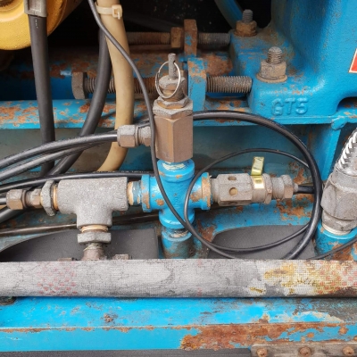 ปั้มลมเก่าญี่ปุ่น ปั้มลม meiji เครื่องยนต์ดีเซล YANMAR NFA70
