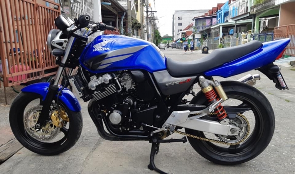 ขาย cb 400 vtec 2 ปี 03 ทะเบียนแท้