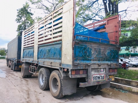 ลูกพ่วงเหล็กไม่ดัมพ์ ปี 50 ปี 51 มี 4 ลูก สามเพลาแท้ ยาว 6.80 เมตร/3 ลูก - 7 เมตร/1 ลูก ทะเบียนพร้อม