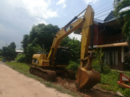 ขายรถแบคโฮ CAT 315 DL JAPAN ราคา 1300000 ขายรถแบคโฮ CAT 315 DL JAPAN ราคา 1300000