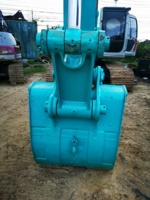 ขายรถแบคโฮ KOBELCO SK200-6 YN10 เอกสารเล่ม ราคา 1400000