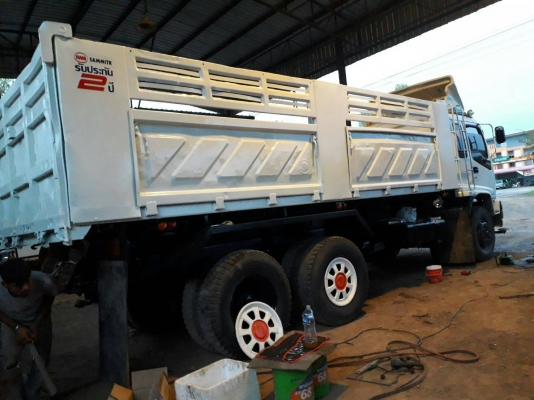 ขายรถบรรทุก 10 ล้อดัมพ์ ISUZU DECA 270 แรงม้าปี 2540 มีระบบลากพ่วง ราคา 1250000