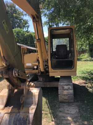 ขายรถแบคโฮ CAT E70 รถเก่านอก เอกสารอินวอย ราคา 380000