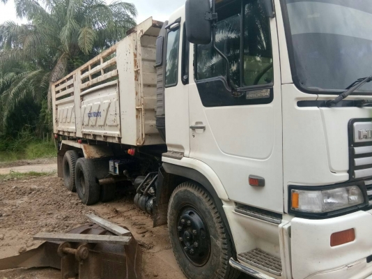 ขายรถบรรทุก 10 ล้อดัมพ์ HINO คัสซี 1M เครื่องM10C 240 แรงม้า หัวโปรเฟีย ราคา 730000