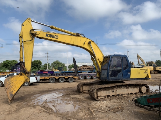 ขาย KOBELCO SK220มาครทรี เครื่อง ปั๊มดี ช่วงล่างสวย เอกสารเล่มทะเบียน