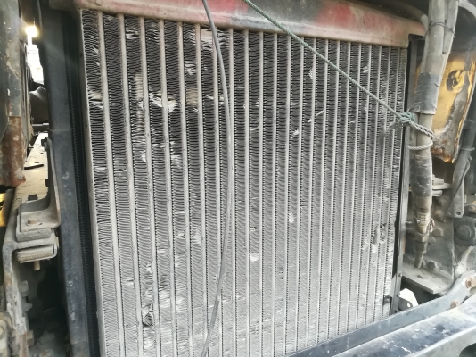 หม้อน้ำ+อินเตอร์ VOLVO FL10