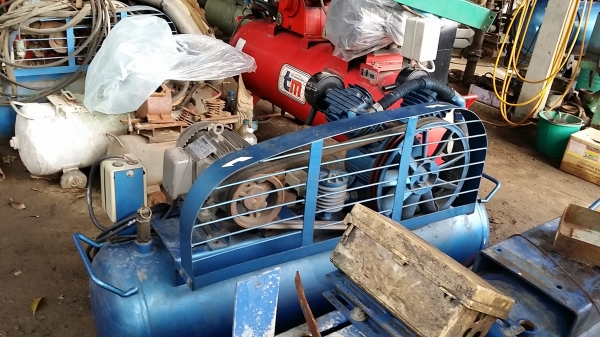 ปั้มลมพูม่า 3แรง ไฟ380 สวยเดิม ไม่เคยถอด