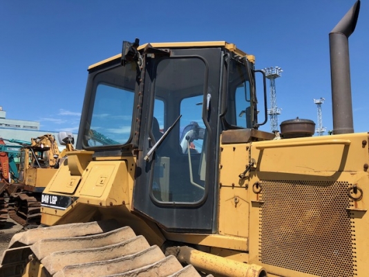 CATTERPILLAR D4H#LGP 4,900ชม. เก่าญี่ปุ่น สนใจสอบถามได้ครับ 092-929-9942 ธีรเทพ