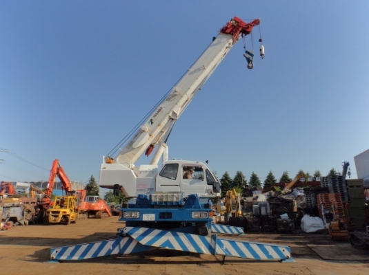 ขายรถเครน ยี่ห้อ TADANO รุ่น TR350M-3