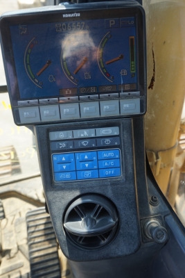 ขายแบคโฮ KOMATSU PC120-8 (มีลายแย๊ก) นำเข้าจากญี่ปุ่น สภาพดี