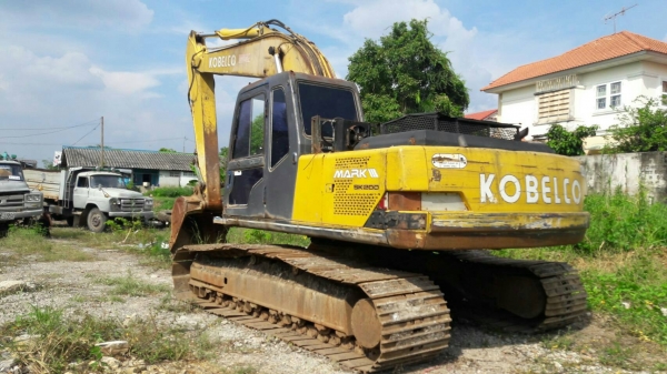 ขายรถแบคโฮ KOBELCO SK200-/// เอกสารอินวอย ระบบไฟตัด ราคา 450000