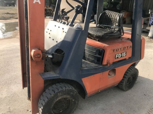 โฟล์คลิฟท์ TOYOTA