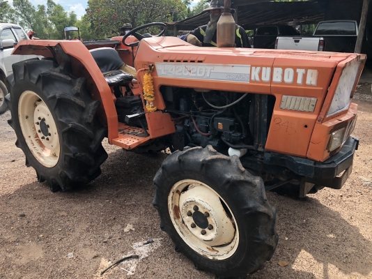 ขาย L4202DT 42แรง 2เพลา พวงมาลัยเพาเวอร์ เครื่องดีระบบดี ยางดี