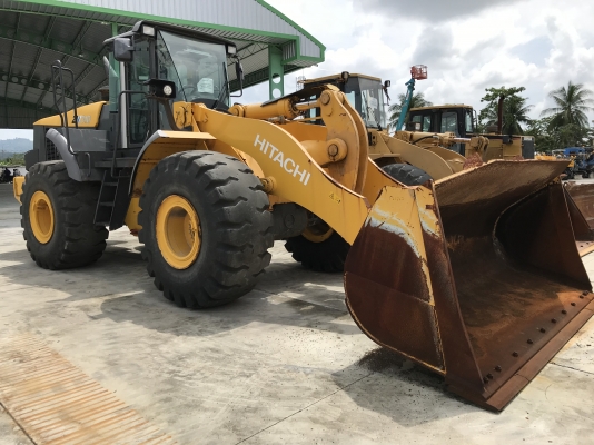รถตัก Hitachi / TCM รุ่น ZW310-A ปี 2012 ใช้งานน้อย ๆ นำเข้าจากญี่ปุ่น