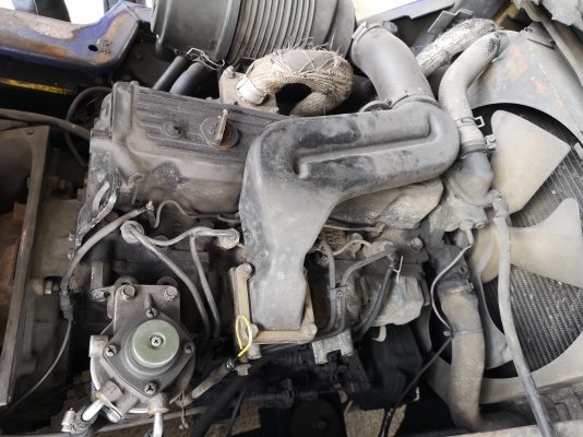 รถยกโคมัสสึรุ่น 14 น้ำหนักยก 2 ตัน เสาสูง 3 เมตร เครื่องดีเซล เกียร์ธรรมดา