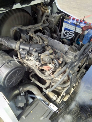 รถยกนิสสัน รุ่นล่าสุด น้ำหนักยก 1.5 ตัน เสาสูง 3 เมตร แผงงาสไลด์ เครื่องยนต์เบนซิน ติดแก๊สเรียบร้อย ***รถนอกนำเข้า***