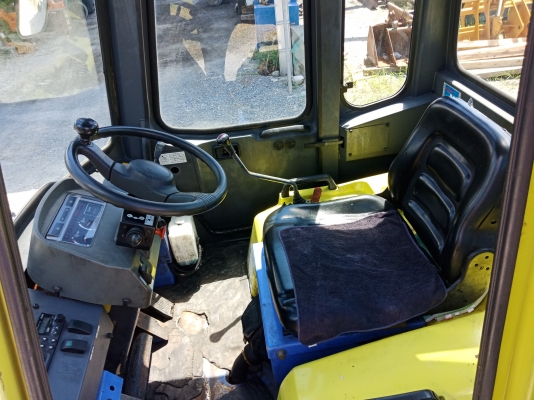 รถญี่ปุ่นเกรดA ขายถูก FURUKAWA FL302-3 ตัก 0.7คิว นำเข้าจากญี่ปุ่น โทร.090-986-2521 อ๊อบ